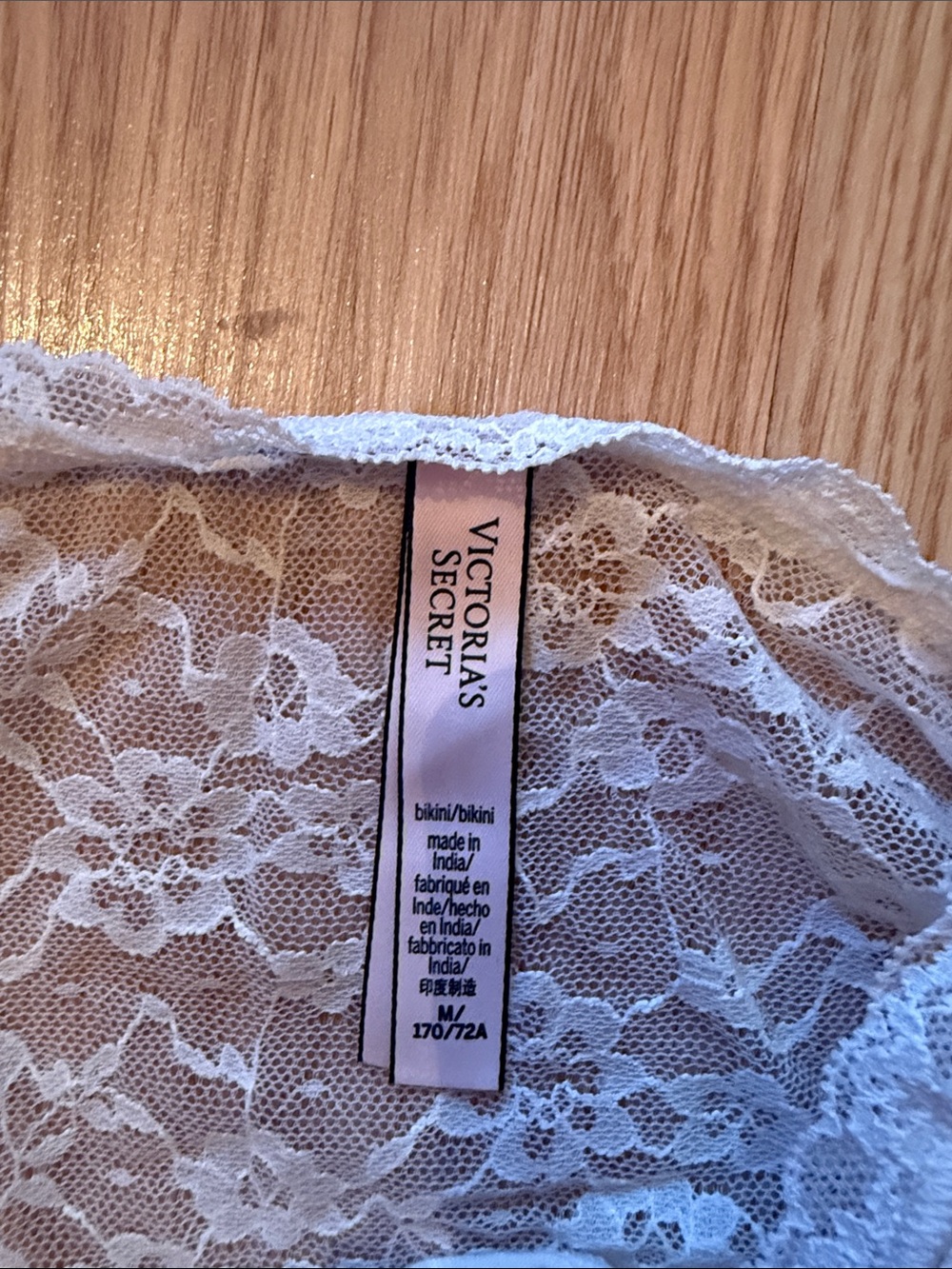 Victoria’s Secret Womens Lace & Cotton panty bundle size small and medium - Picture 12 of 12